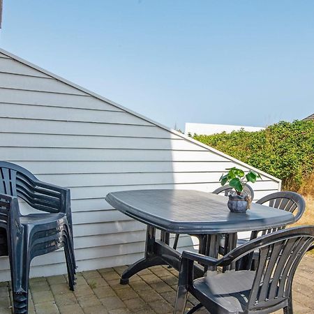 4 Person Holiday Home In R M Sønderby Exteriör bild