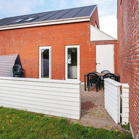 4 Person Holiday Home In R M Sønderby Exteriör bild